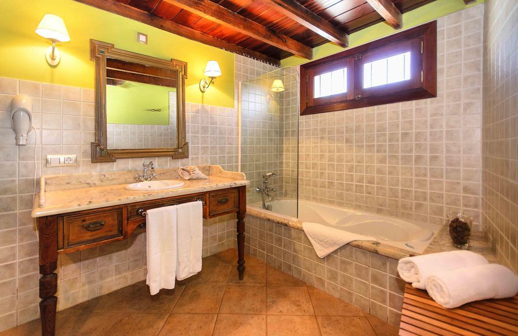 Casa Rural Villa Lola Y Juan Арія Екстер'єр фото